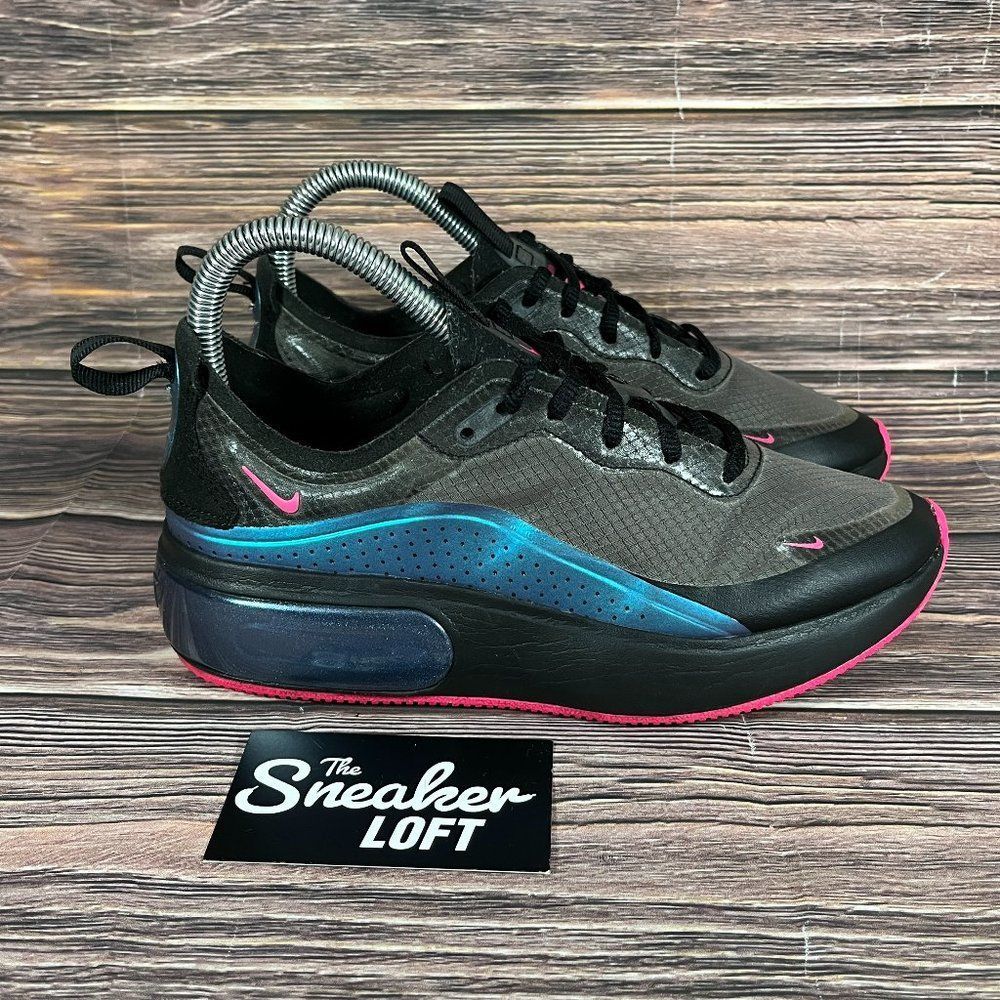 Nike Air‎ Max Dia Throwback Future Women's Shoes